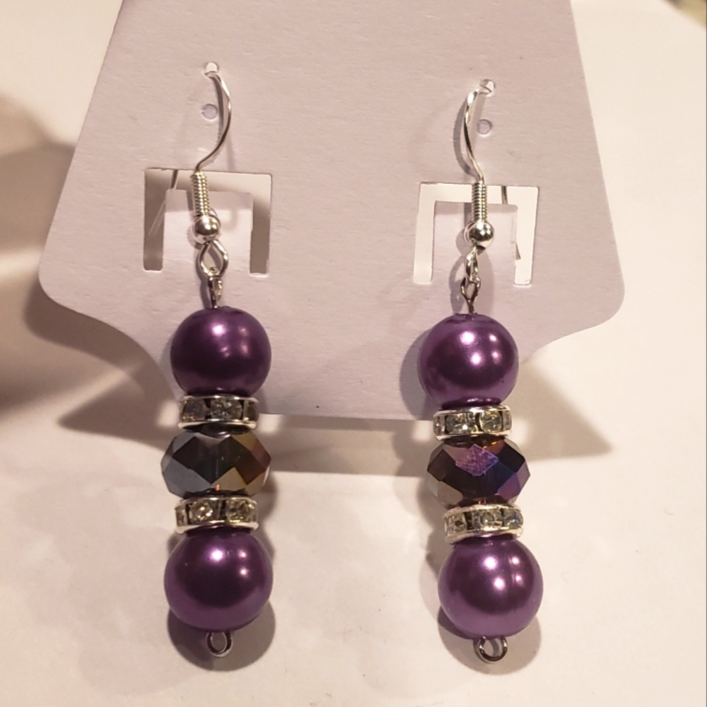 Purple pearls with crystals